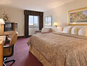 Ramada Fairview Heights Hotel Phòng bức ảnh